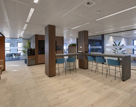 Kantoor Deutsche Bank Rotterdam opgeleverd